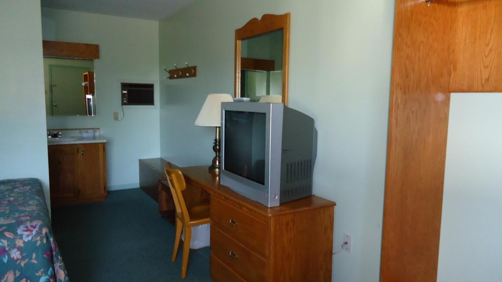 Stiles Motel Hill View Woodstock Cameră foto